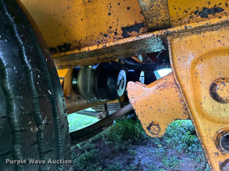 image for item ED5912 2009 Kaufman drop deck equipment trailer