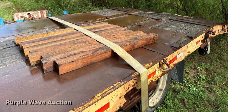 image for item ED5912 2009 Kaufman drop deck equipment trailer