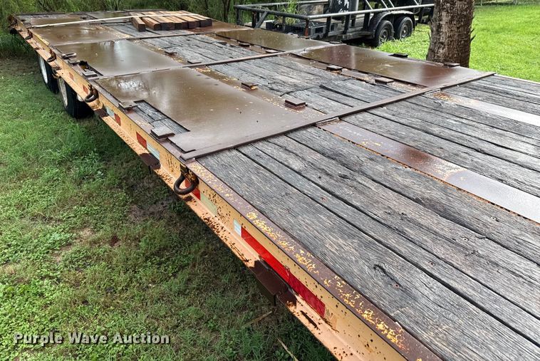 image for item ED5912 2009 Kaufman drop deck equipment trailer