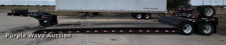 image for item ED5922 2005 Trail King TK70RG-502 lowboy equipment trailer