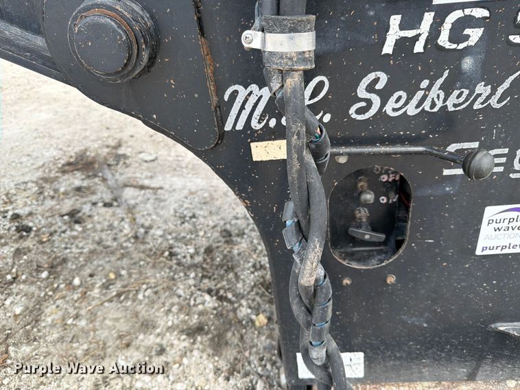 image for item ED5922 2005 Trail King TK70RG-502 lowboy equipment trailer