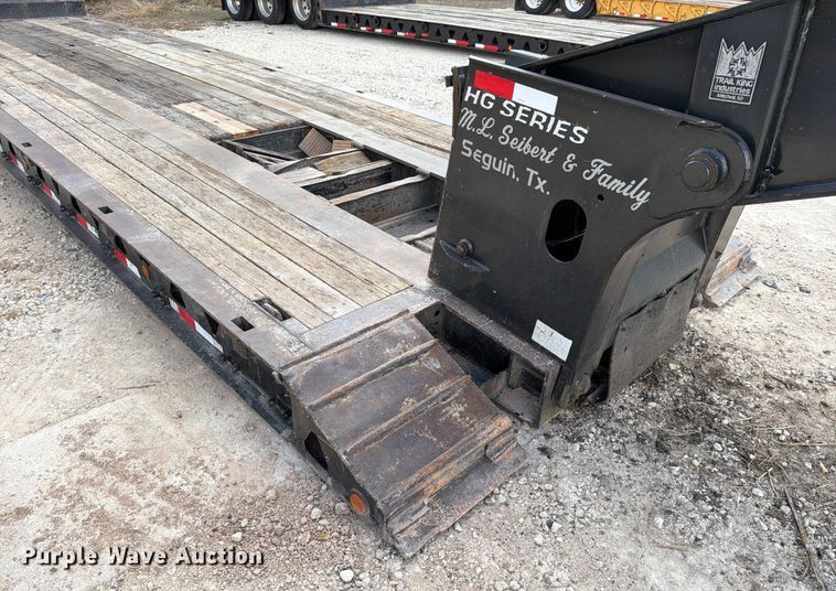 image for item ED5922 2005 Trail King TK70RG-502 lowboy equipment trailer