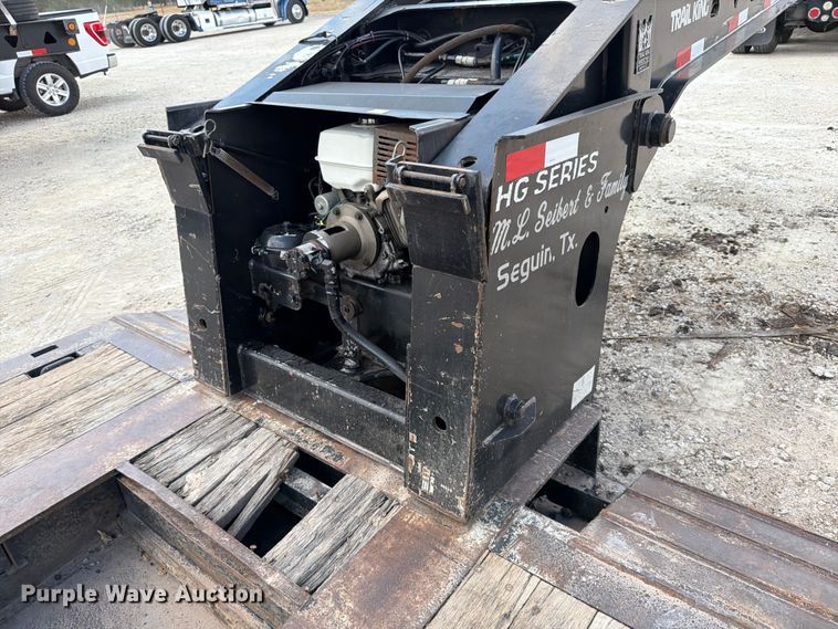 image for item ED5922 2005 Trail King TK70RG-502 lowboy equipment trailer