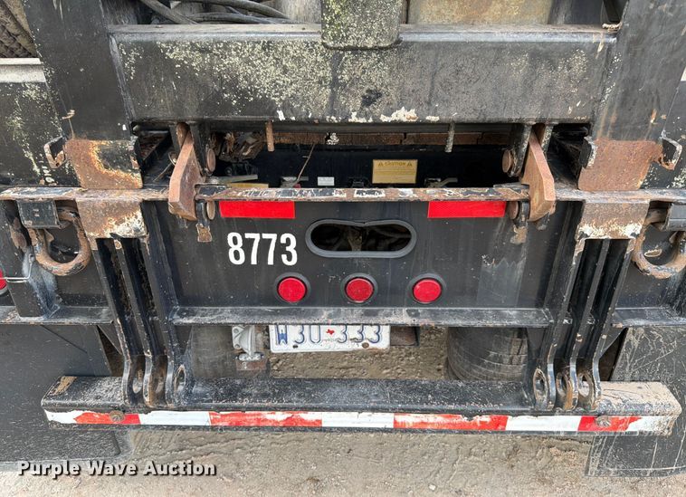 image for item ED5922 2005 Trail King TK70RG-502 lowboy equipment trailer