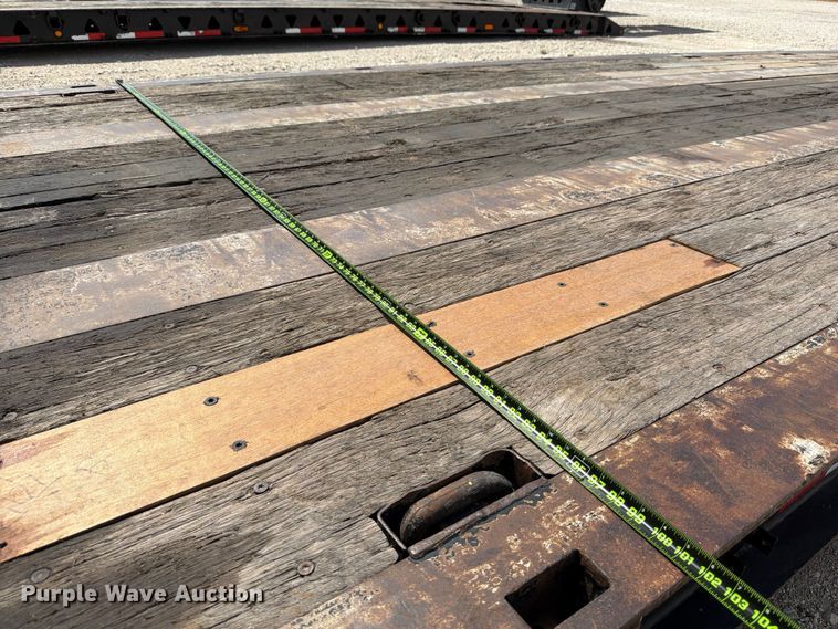 image for item ED5922 2005 Trail King TK70RG-502 lowboy equipment trailer