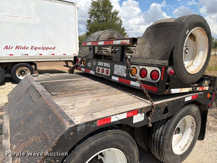 image for item ED5922 2005 Trail King TK70RG-502 lowboy equipment trailer