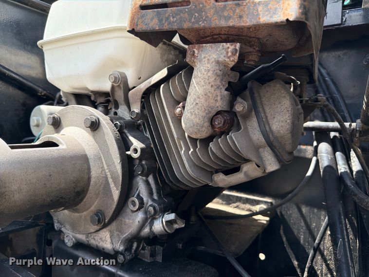 image for item ED5922 2005 Trail King TK70RG-502 lowboy equipment trailer