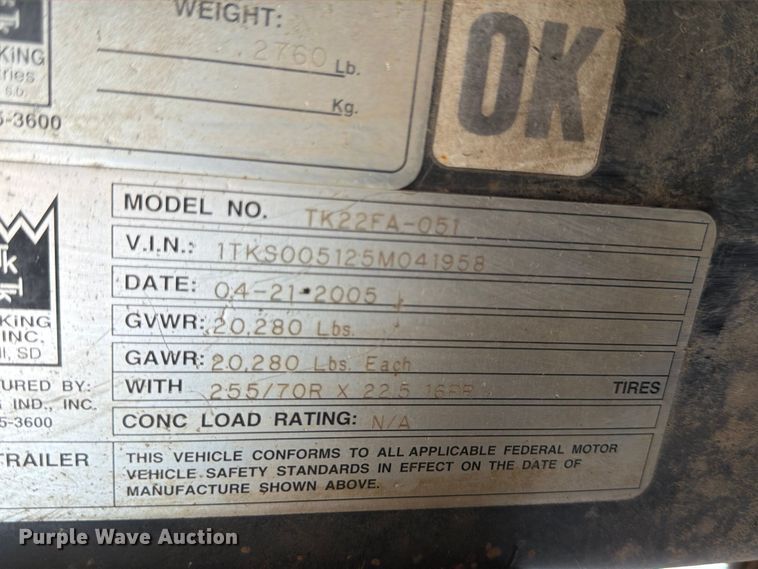 image for item ED5922 2005 Trail King TK70RG-502 lowboy equipment trailer