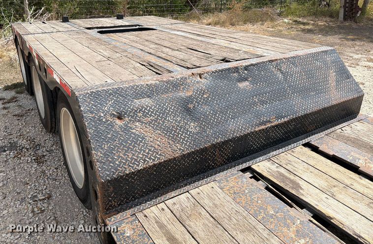 image for item ED5923 2011 Trail King TK70HG-492 lowboy equipment trailer