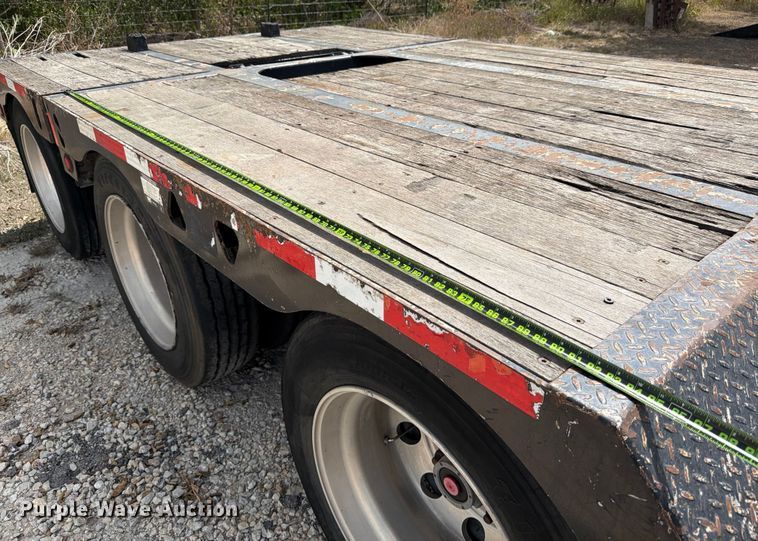 image for item ED5923 2011 Trail King TK70HG-492 lowboy equipment trailer
