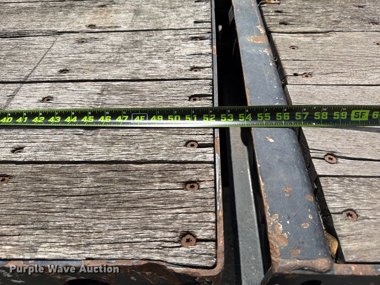 image for item ED5923 2011 Trail King TK70HG-492 lowboy equipment trailer