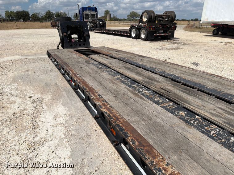 image for item ED5923 2011 Trail King TK70HG-492 lowboy equipment trailer