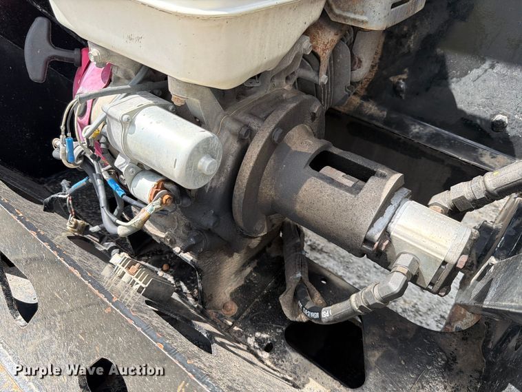 image for item ED5923 2011 Trail King TK70HG-492 lowboy equipment trailer