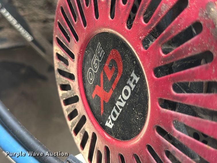 image for item ED5923 2011 Trail King TK70HG-492 lowboy equipment trailer