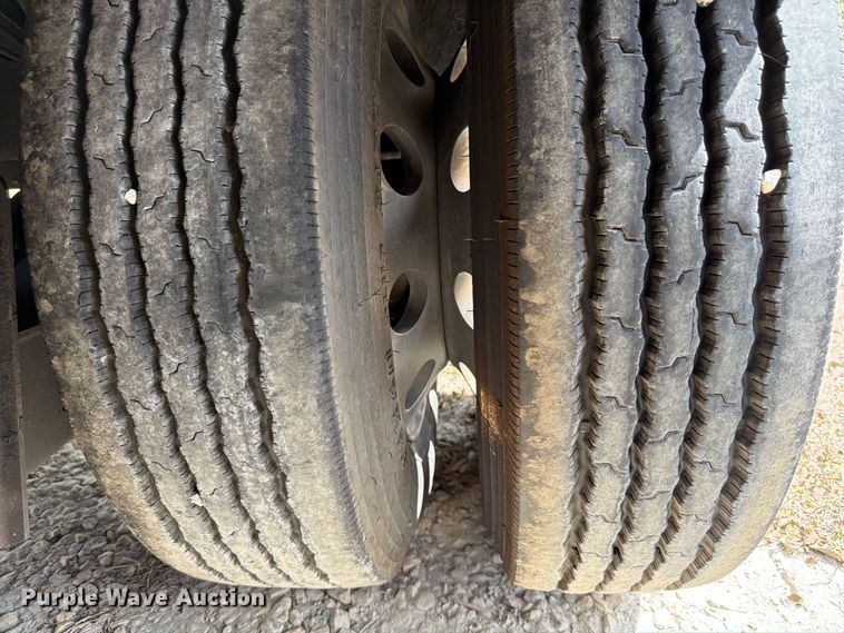 image for item ED5923 2011 Trail King TK70HG-492 lowboy equipment trailer