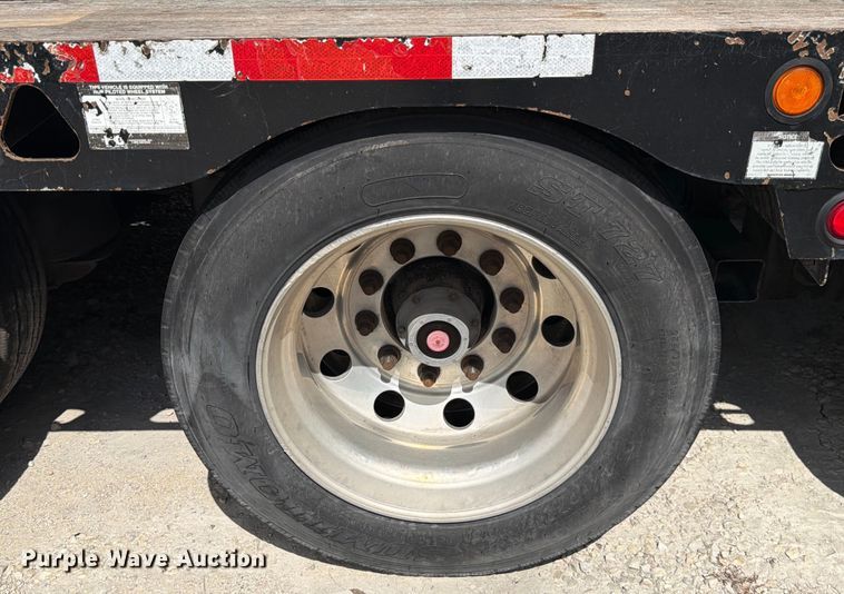 image for item ED5923 2011 Trail King TK70HG-492 lowboy equipment trailer