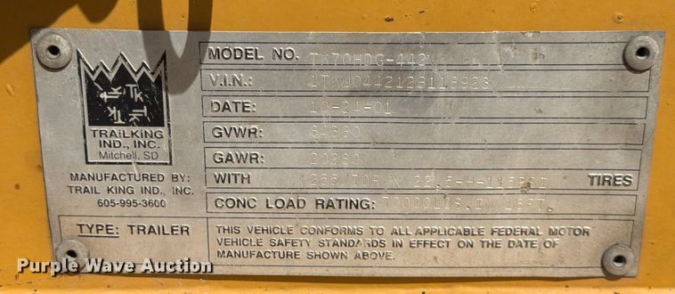 image for item ED5924 2002 Trail King HG Series lowboy equipment trailer