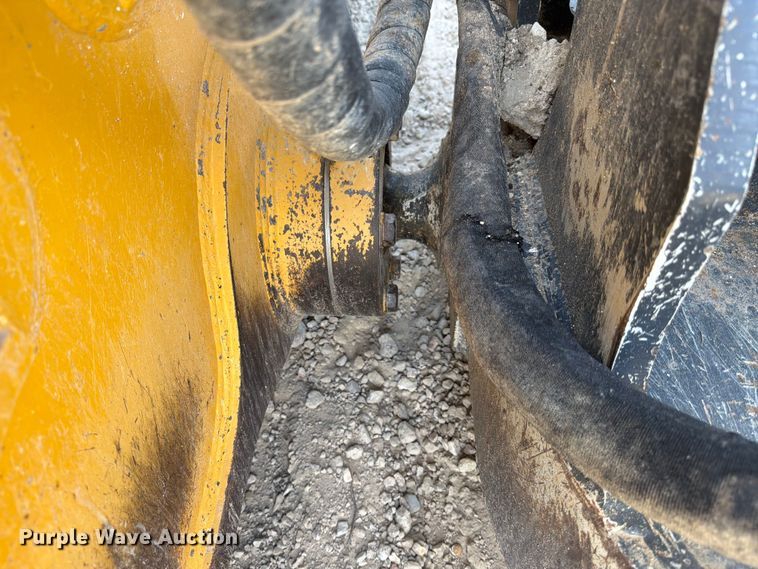 image for item ED5941 2018 John Deere 850K dozer