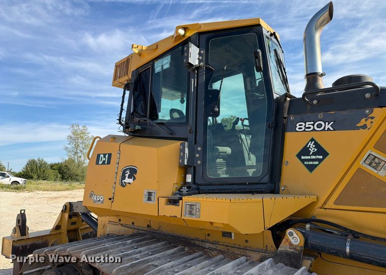 image for item ED5941 2018 John Deere 850K dozer