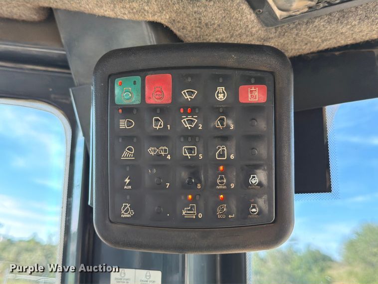 image for item ED5941 2018 John Deere 850K dozer