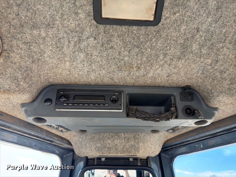 image for item ED5941 2018 John Deere 850K dozer