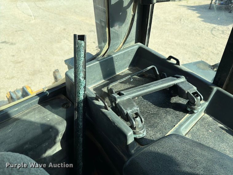 image for item ED5941 2018 John Deere 850K dozer