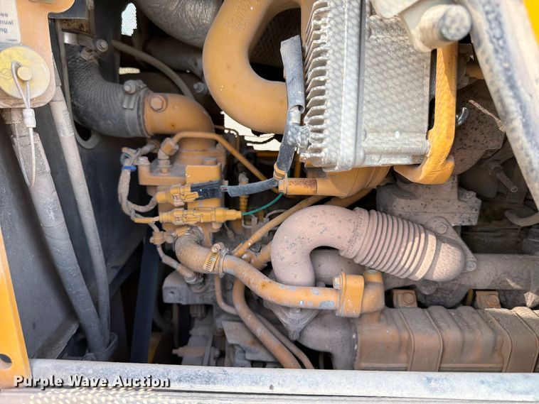 image for item ED5941 2018 John Deere 850K dozer