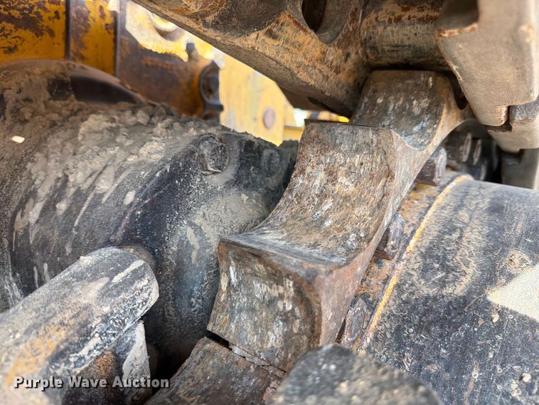 image for item ED5941 2018 John Deere 850K dozer