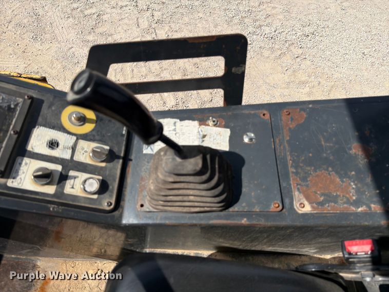 image for item ED5944 2006 Bomag BW 213 PDH-3 single drum vibratory roller