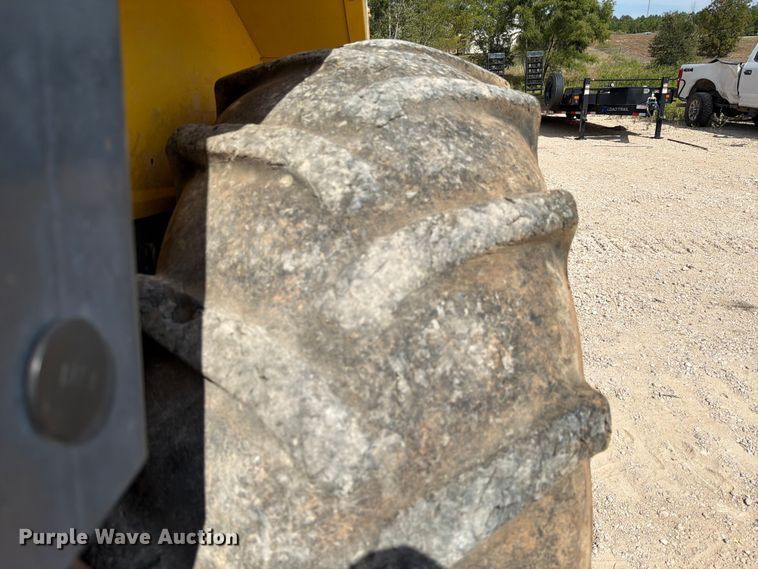 image for item ED5944 2006 Bomag BW 213 PDH-3 single drum vibratory roller