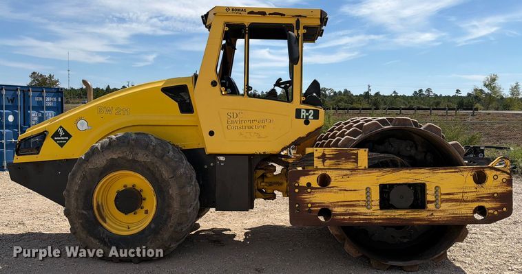 image for item ED5945 2015 Bomag BW 211 PD-50 single drum vibratory roller