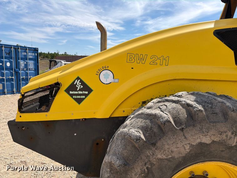 image for item ED5945 2015 Bomag BW 211 PD-50 single drum vibratory roller