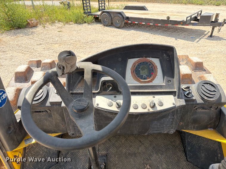 image for item ED5945 2015 Bomag BW 211 PD-50 single drum vibratory roller