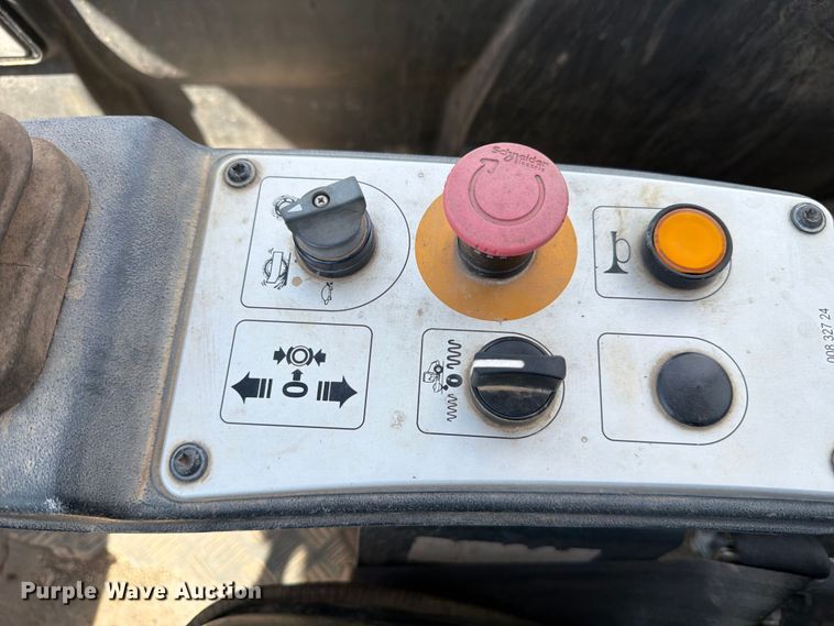 image for item ED5945 2015 Bomag BW 211 PD-50 single drum vibratory roller