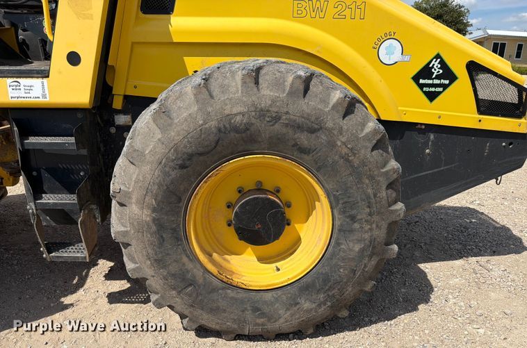 image for item ED5945 2015 Bomag BW 211 PD-50 single drum vibratory roller