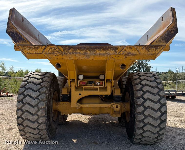 image for item ED5947 Caterpillar D400 articulated haul truck