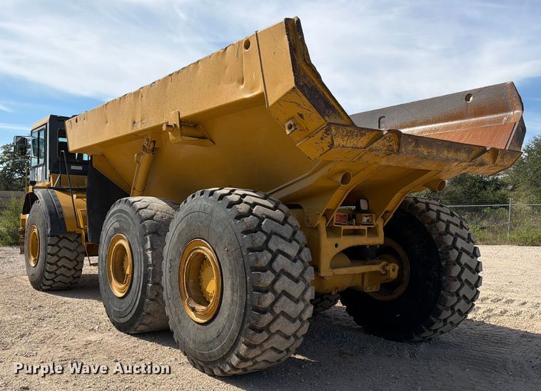 image for item ED5947 Caterpillar D400 articulated haul truck