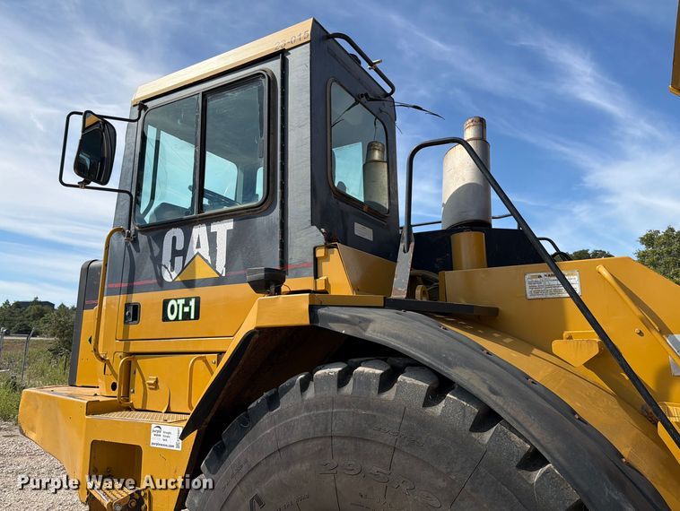 image for item ED5947 Caterpillar D400 articulated haul truck