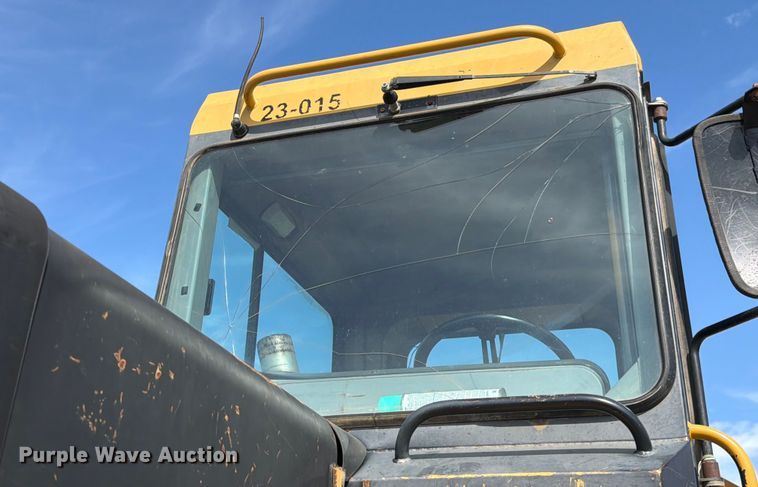 image for item ED5947 Caterpillar D400 articulated haul truck