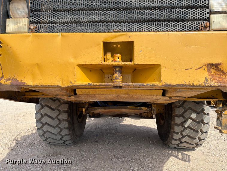 image for item ED5947 Caterpillar D400 articulated haul truck
