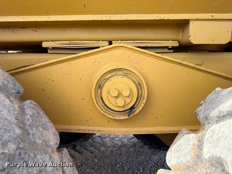 image for item ED5947 Caterpillar D400 articulated haul truck