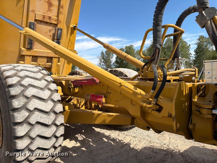 image for item ED5947 Caterpillar D400 articulated haul truck
