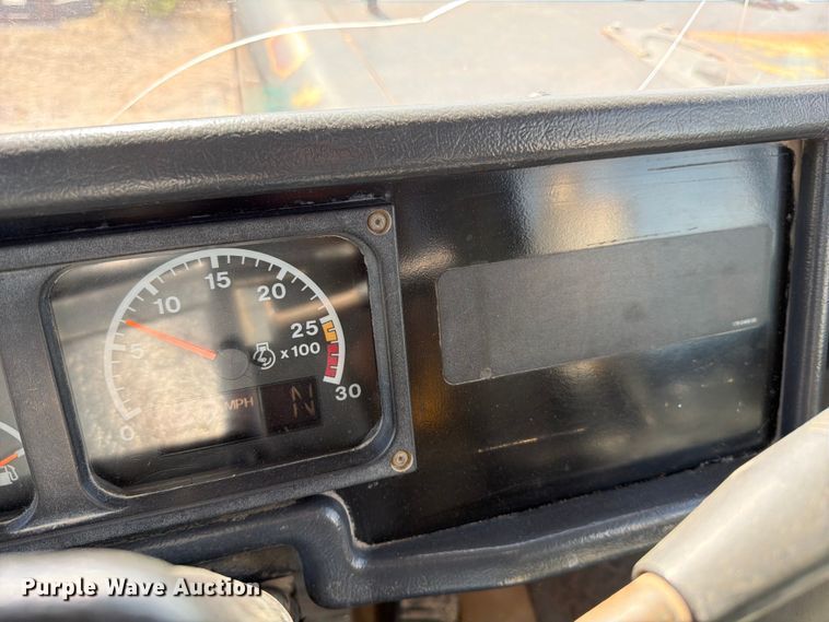 image for item ED5947 Caterpillar D400 articulated haul truck