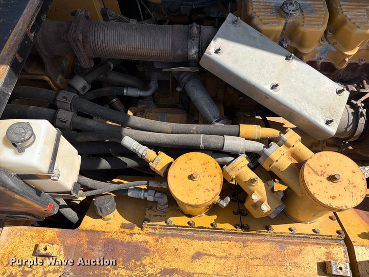 image for item ED5947 Caterpillar D400 articulated haul truck