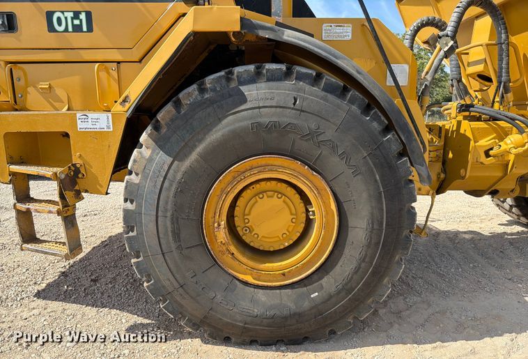 image for item ED5947 Caterpillar D400 articulated haul truck