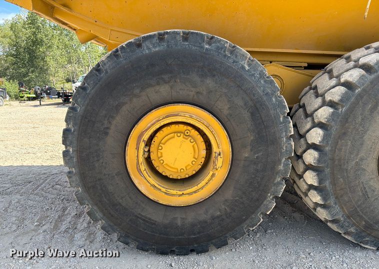 image for item ED5947 Caterpillar D400 articulated haul truck