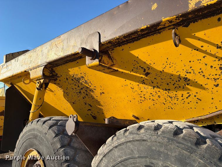 image for item ED5948 2006 Komatsu HM350-1L articulated haul truck