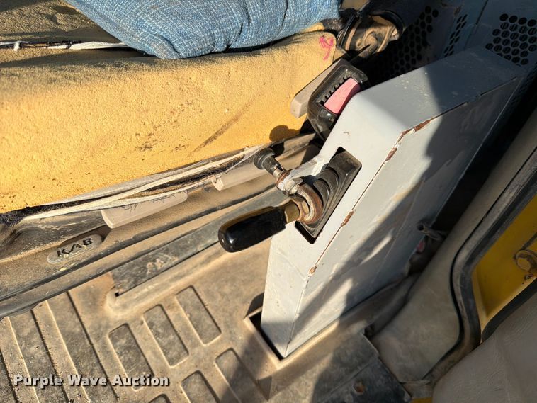 image for item ED5948 2006 Komatsu HM350-1L articulated haul truck