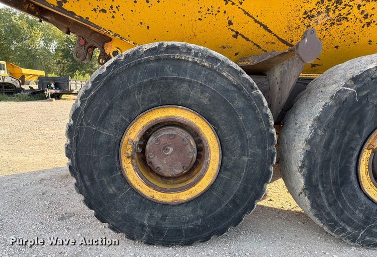 image for item ED5948 2006 Komatsu HM350-1L articulated haul truck