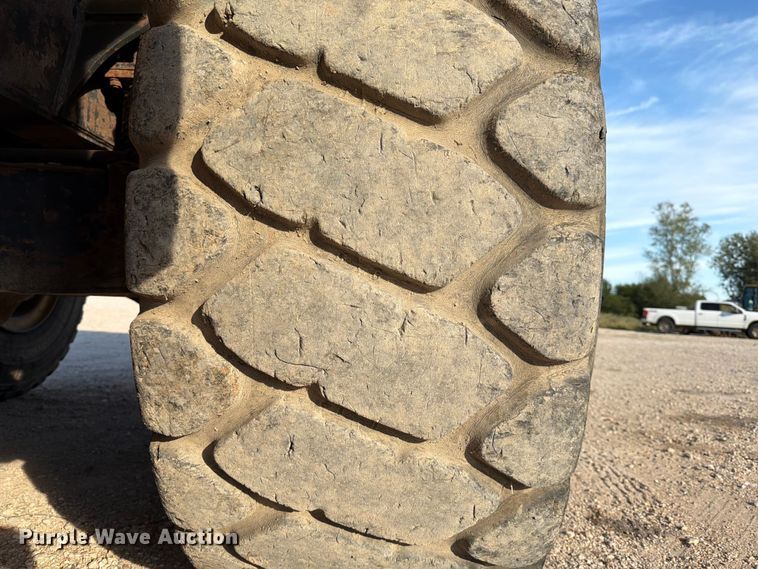 image for item ED5948 2006 Komatsu HM350-1L articulated haul truck